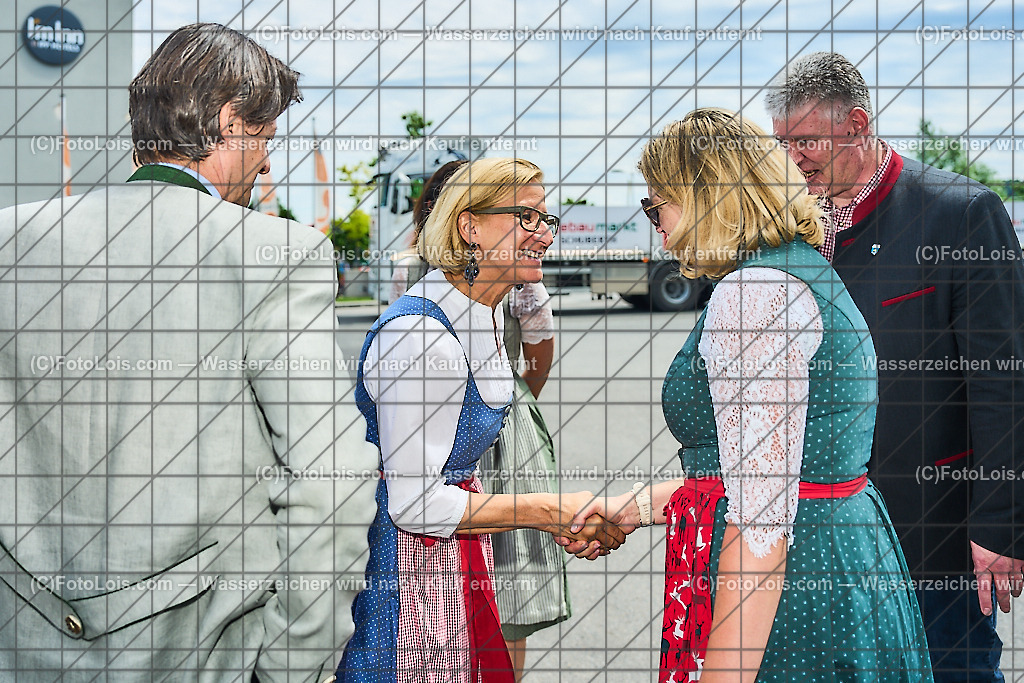 ALP9650_MESSE_LAND-FORST-JAGD_Verabschiedung LH MicklLeitner | (C)FotoLois.com, Alois Spandl, WIESELBURGER MESSE LAND-FORST-JAGD, Eröffnung mit Messerundgang mit BM Norbert Totschnig, LH Johanna Mickl-Leitner, LH-Stv. Stephan Pernkopf, LLK Johannes Schmuckenschlager, GF Marion Heim, Hannes Heindl, Bgm. Josef Leitner, Bgm. Franz Rafetseder, ..., Do 6. Juni 2024.