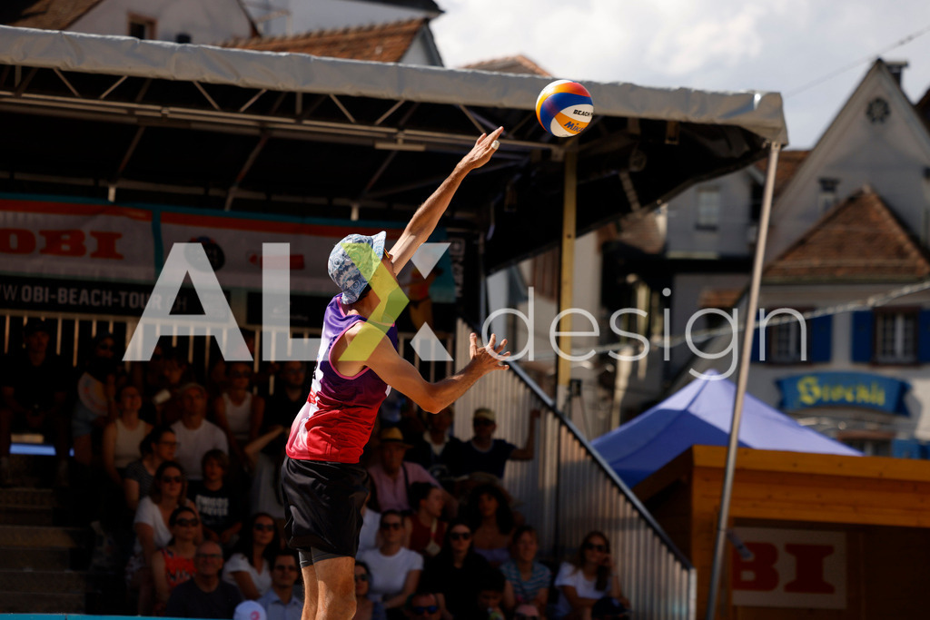 Obi BeachTour 2026 - Basel | BASEL, SWITZERLAND - JULY 18: SIMON HAGENBUCH (SUI) during the Obi BeachTour 2026 match between HAGENBUCH / HAUSSENER (SUI) and LEITNER / KINDL (AUT) at Barfüsserplatz on July 18, 2026 in Basel, Switzerland. - Realisiert mit Pictrs.com