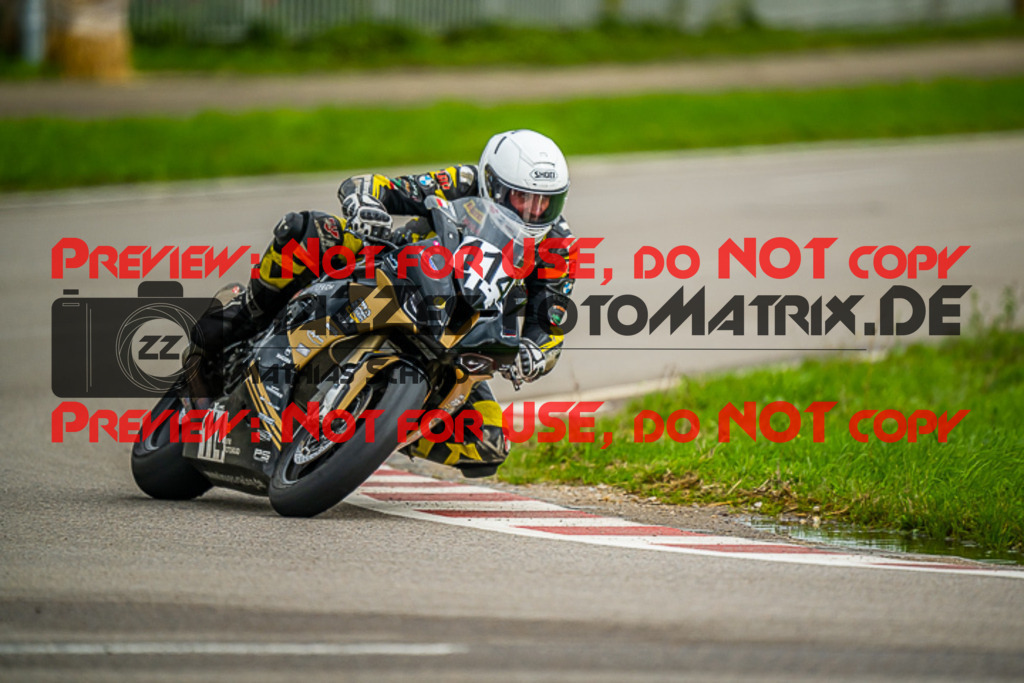 MaZZes_FotoMatrix_220917_9359 | IRRC SB