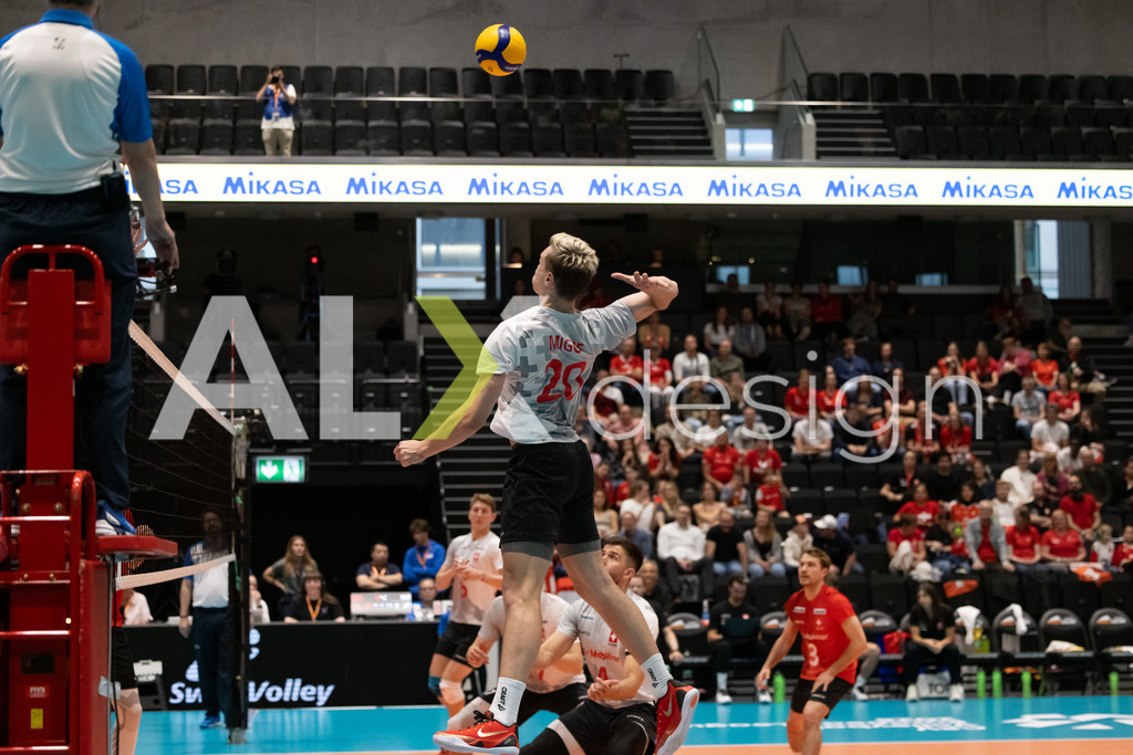 Luxembourg v Switzerland - CEV European League Men | KRIENS, SWITZERLAND - JUNE 12: LARS MIGGE of Switzerland attack / spike during the CEV European League match between Luxembourg and Switzerland at Pilatus Arena on June 12, 2026 in Kriens, Switzerland. - Realisiert mit Pictrs.com