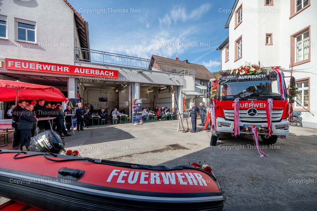 Feuerwehr-Auerbach-Fahrzeuguebergabe-Fotografie-Thomas-Neu-11 | bbe, FFW Auerbach bekommt neues Fahrzeug und FFW-Boot,Bild: THomas Neu