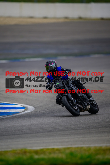 MaZZes_Fotomatrix_20250421_6007705_5501 | INST