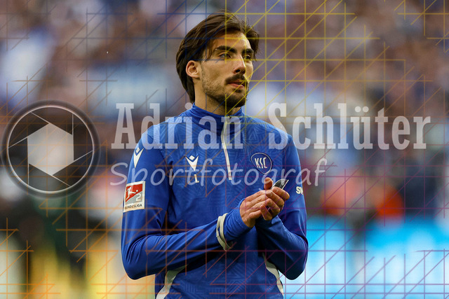 05.04.2026, GER, Fussball, Herren, 2. BL, Saison 2025/2026, FC Schalke 04 - Karlsruher SC | Roko Simic (KSC) ist enttäuscht nach der Niederlage 