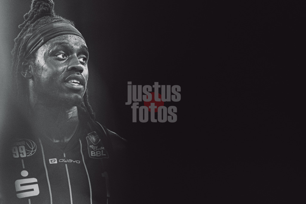 Basketball | Männer | Saison 2023/2024 | easyCredit Basketball Bundesliga | 32. Spieltag | Veolia Towers Hamburg vs. NINERS Chemnitz | 04.05.2024 | Aher Uguak (#1, NINERS Chemnitz)