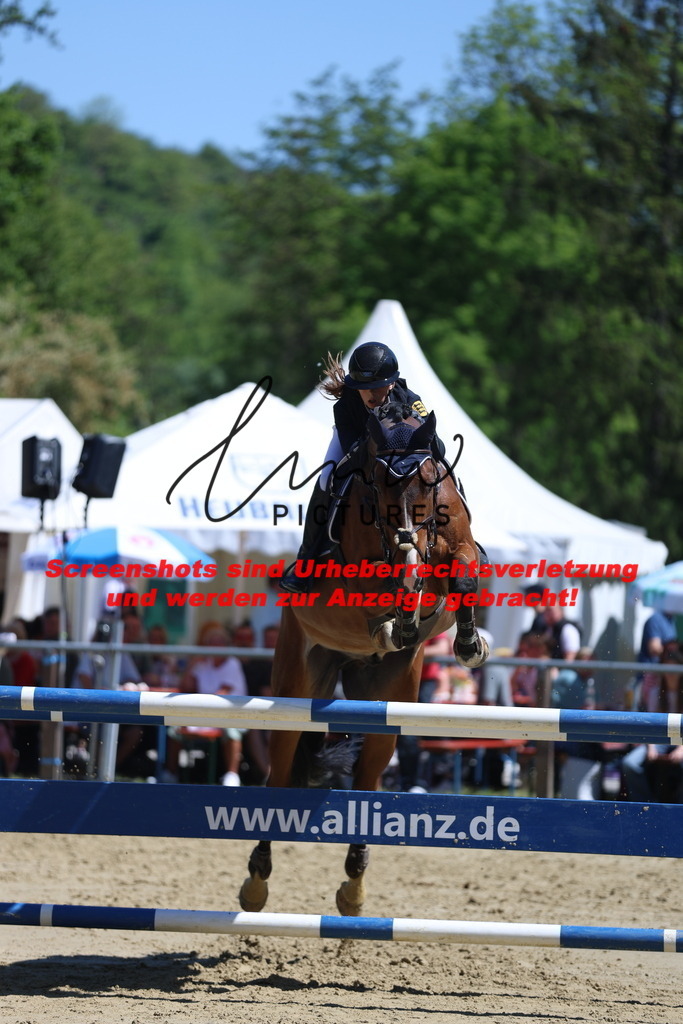 M05A6161 | lmwpictures - Realisiert mit Pictrs.com