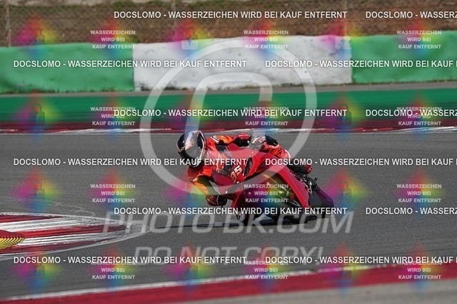 2025_11_02_PBK_42660 | Sportfotografie; SlowMotion; Video; Rennstrecke; Hafeneger; RSE; Speer; Trackday; Motorsportarena; Hockenheimring; Brno; Most; Barcelona; Valencia, Benny; Kaetzmer;