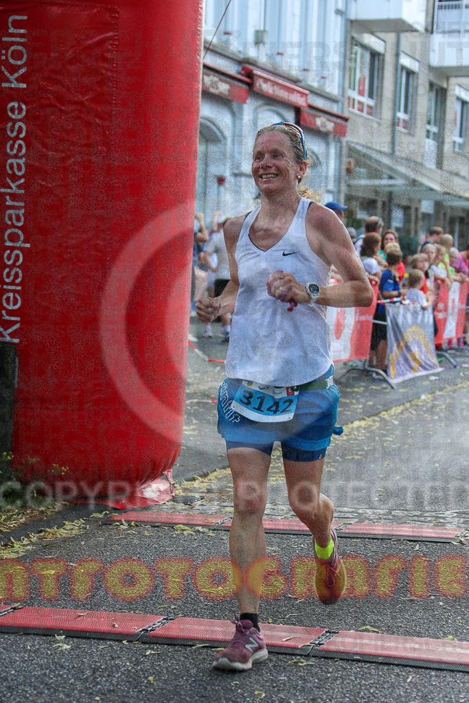 220625_1731_EX1_6899 | Sportfotografie im Rhein-Sieg Kreis, Köln, Bonn, NRW, Rheinland Pfalz, Hessen, etc. Unser Tätigkeitsfeld umfasst den Laufsport vom Volkslauf über den Marathon, Duathlon, Triathon bis zum Ultralauf wie Kölnpfad Ultra oder Schindertrail.