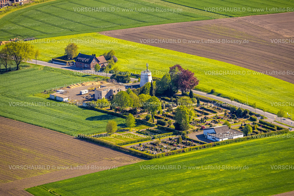 Haltern260411140 | Luftbild, Friedhof Sankt Lambertus, Mühle und Gaststätte Alte Mühle, Lippramsdorf, Haltern am See, Ruhrgebiet, Nordrhein-Westfalen, Deutschland