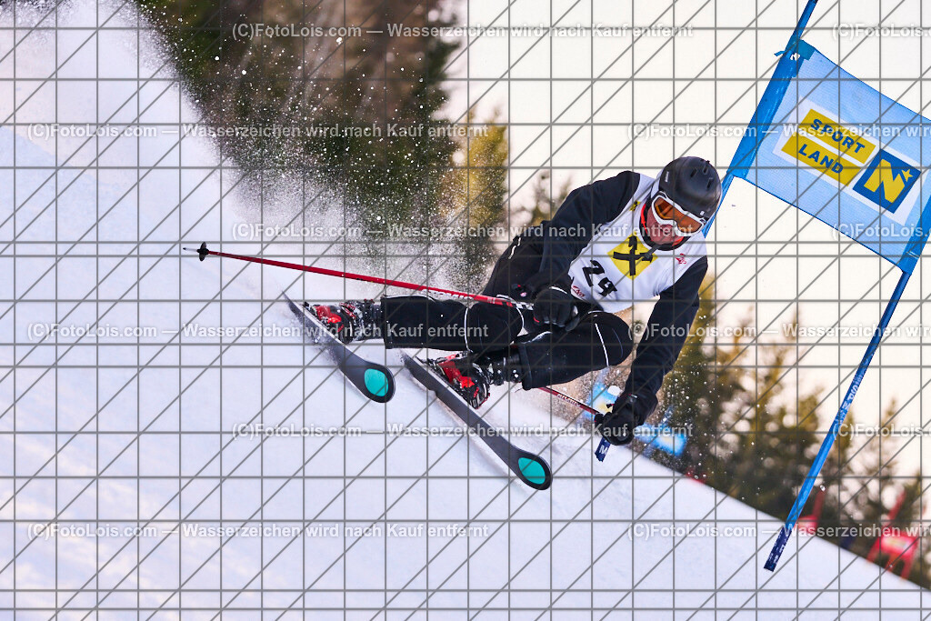 ALP0380_MastersCup-RTL-I_LKHF_Geyer Karl | NÖ Raiffeisen MastersCup, Jugend - Damen - Herren, Riesentorlauf-Rennen 1 auf der Fuchswaldpiste, durchführender Verein: Schiklub Lackenhof, So 9. Februar 2025.