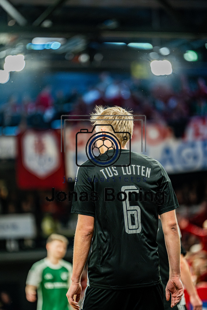 39. OM-Supercup-56 | jns.sportfotos - Realisiert mit Pictrs.com