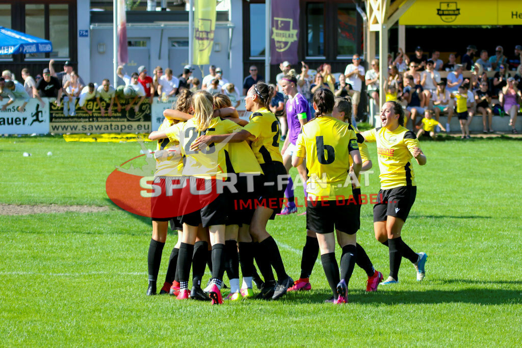 SV Oberglan Damen - Austria Klagenfurt |  ; SV Oberglan Damen - Austria Klagenfurt am 06.06.2022 in Oberglan
(Sportplatz), AUSTRIA, (Photo by Ernst Krawagner sport-fan.at) - Realisiert mit Pictrs.com