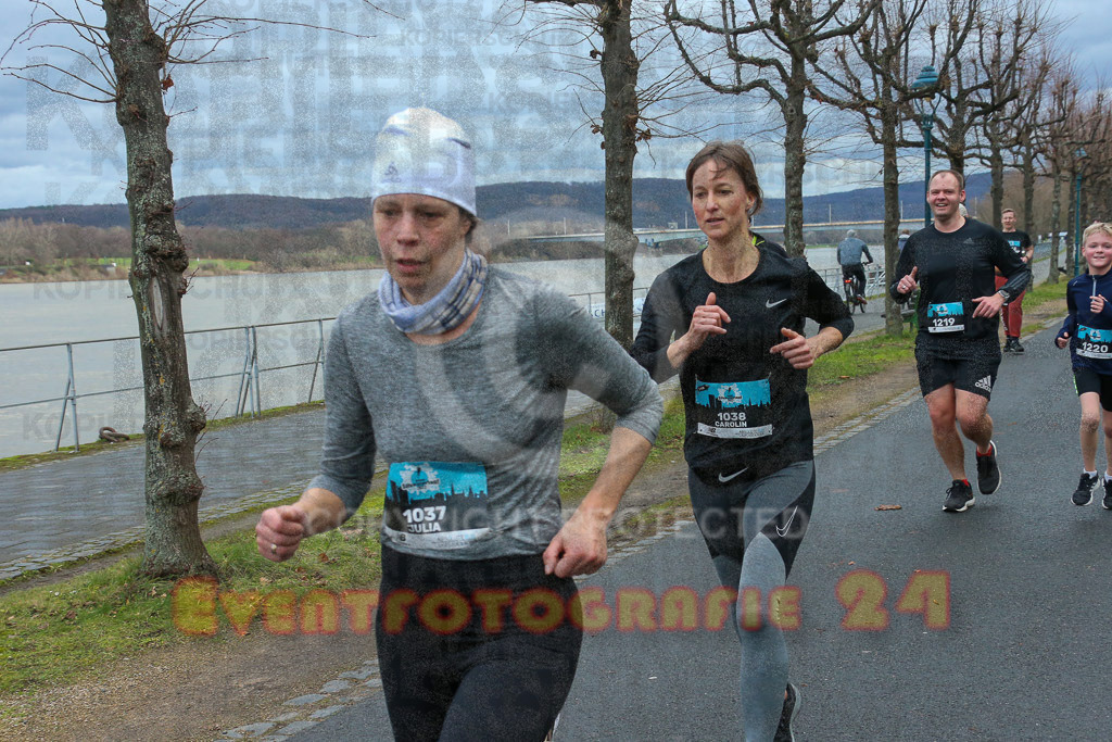 221231_1026_EX1_7079 | Sportfotografie im Rhein-Sieg Kreis, Köln, Bonn, NRW, Rheinland Pfalz, Hessen, etc. Unser Tätigkeitsfeld umfasst den Laufsport vom Volkslauf über den Marathon, Duathlon, Triathon bis zum Ultralauf wie Kölnpfad Ultra oder Schindertrail.