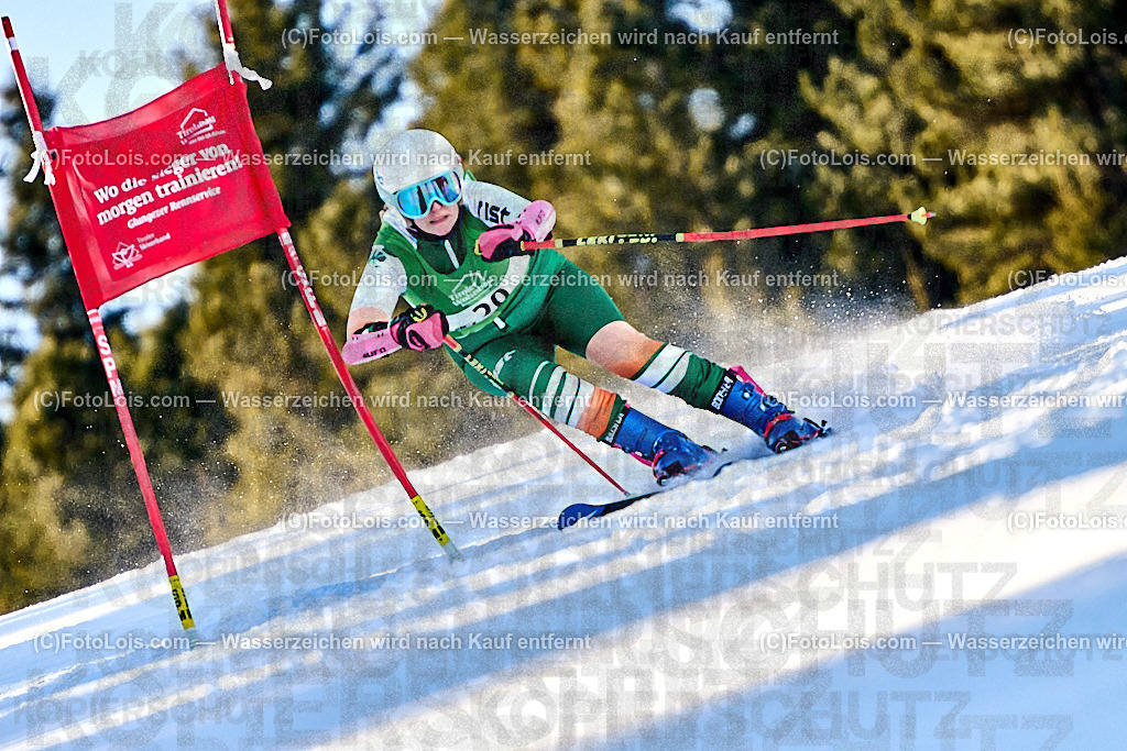 _ALP3891_FIS-Masters-GS-II_Glungezer_Dent-Neville Carolyn | FIS-MASTERS-WorldCup am Glungezer, GiantSlalom-II, So 18. Jänner 2026.