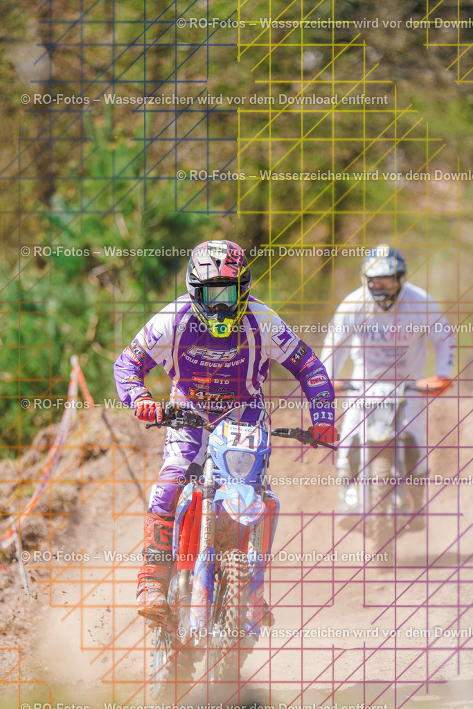 2 Lauf Mernes-663 | Sportfotografie von RO-Fotos: Motorsport, Motocross, Enduro, Laufveranstaltungen und Triathlon. Professionelle Fotos von Sportlern und Events. - Realisiert mit Pictrs.com