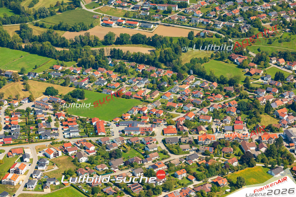 Luftaufnahme von Fürstenzell Vs Google Maps- Die Luftaufnahme wurde 2025 vom UL-Flugzeug heraus erstellt ( keine Drohne ) - Hochauflösende Luftaufnahme - für professionelle Ausdrucke geeignet. Die Geschenkidee !Mit Lizenz und Bildrechte bestellbar