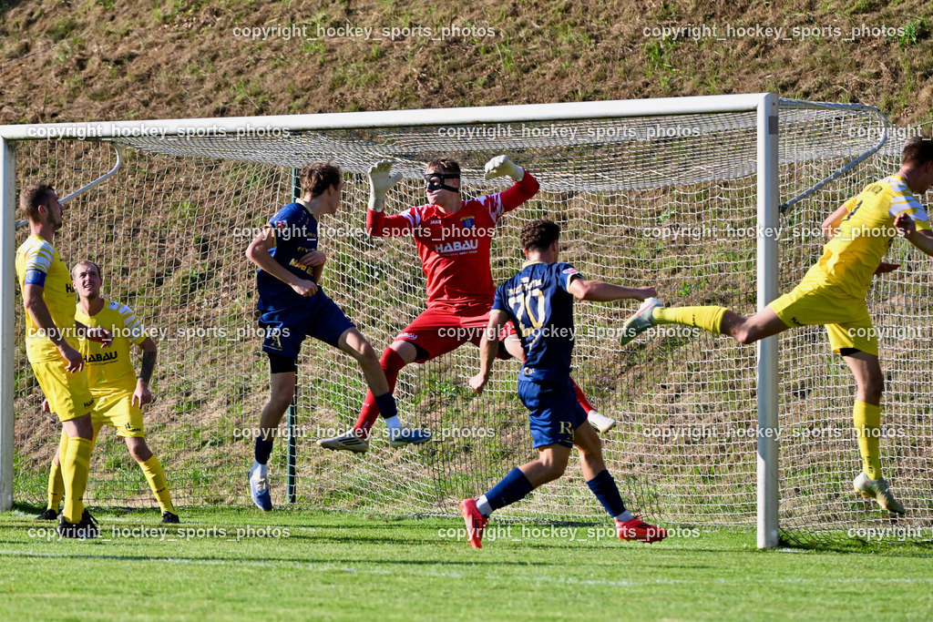 SV Malta vs. ATUS Velden | #12 Samuel Zettauer SV Malta, #20 Alessandro Kiko ATUS Velden, #1 Sascha Thaler SV Malta, #13 Jonas Peter Jochum ATUS Velden, #21 Manuel Dullnig SV Malta, SV Malta vs. ATUS Velden, SV Malta vs. ATUS Velden am 19.08.2025 in Malta (Sportplatz Malta), Austria, (Photo by Bernd Stefan)