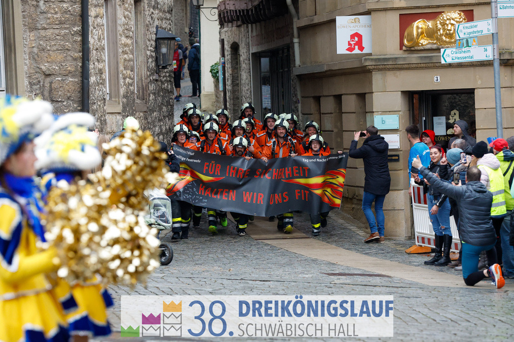 5km Roewisch Wohnbau Cup | 3 Koenigslauf 2024 5km Roewisch Wohnbau Cup - Realisiert mit Pictrs.com