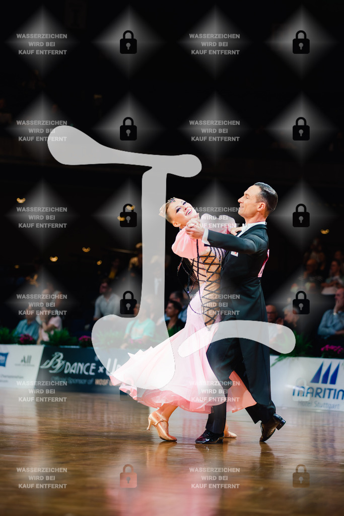 GOC 2025 - WDSF Open Standard Senior I 14th (53) Kristof Zsolt _ Daniela Paul (TC Der Frankfurter Kreis)-2025-08-21-9853 | Webshop for digital downloads and prints of dance sport, event & show photographer Julian Link - Realisiert mit Pictrs.com