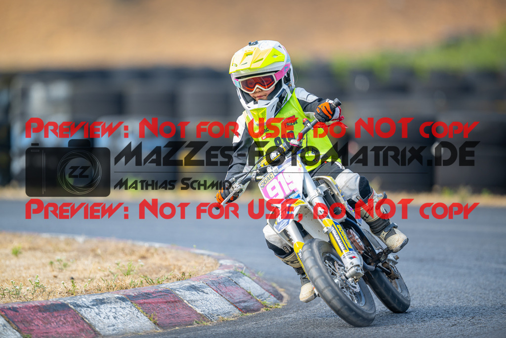 MaZZes-Fotomatrix-20260816-617005 | ROOKIES