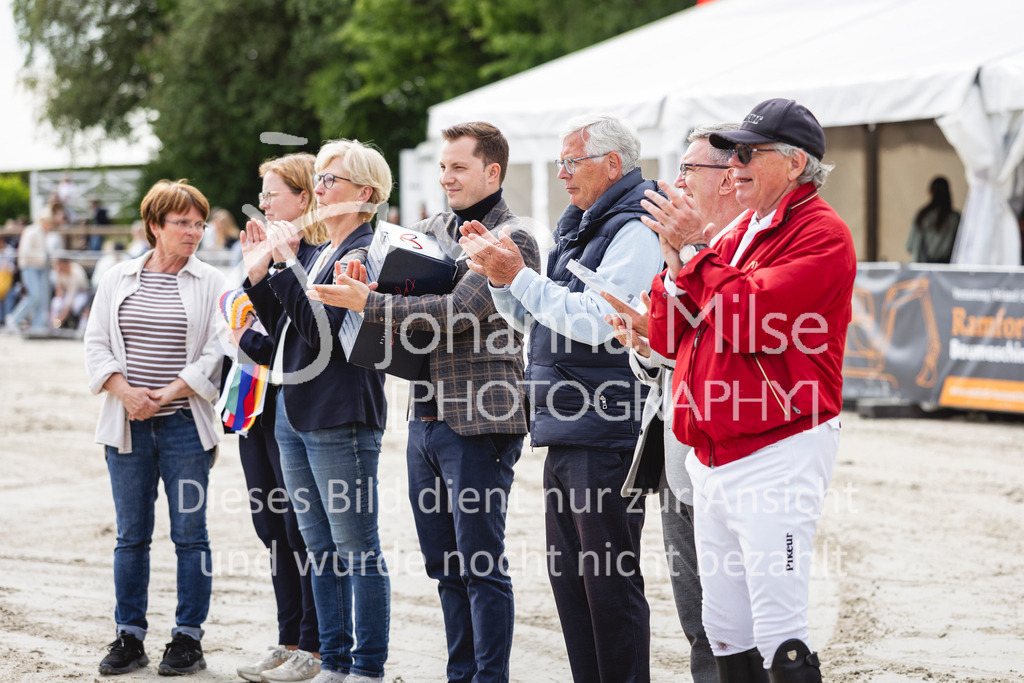260509_PfSpTa_15_S1-Spr-569 | Deine schönsten Turniermomente als professionelle Fotos! Entdecke hochwertige Pferdesport-Fotografie im Online-Shop. Jetzt Fotos finden & bestellen!