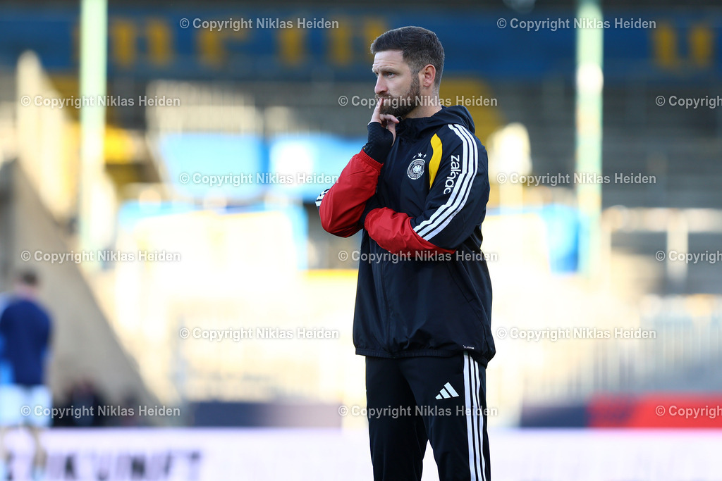 NH_DeutschlandU21_NordirlandU21_U21EMQualifikation_27032026 | Shkodran Mustafi (Co-Trainer, Deutschland U21)Fußball I Junioren I U21-EM-Qualifikation I Saison 2025-2026 I 8. Spieltag I Deutschland U21 - Nordirland U21 I 27.03.2026 I Eintracht-Stadion