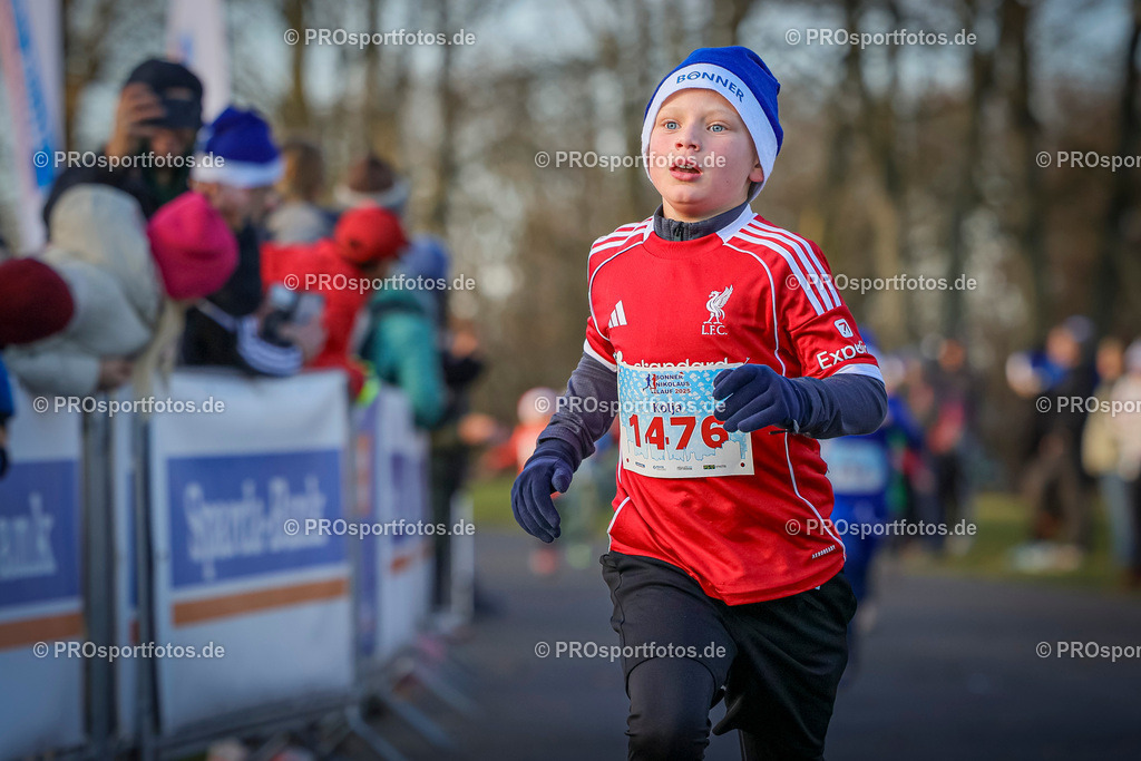 6. Bonner Nikolauslauf; Bonn, 14.12.2025 | Impressionen vom 6. Bonner Nikolauslauf am 14.12.2025 in Bonn (Nordrhein-Westfalen). 