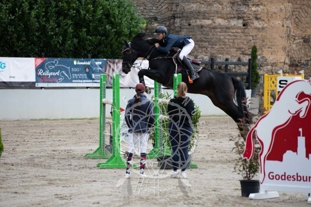 2B4A2408 | pixelfaenger - Realisiert mit Pictrs.com