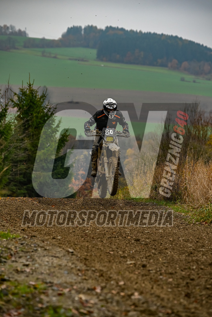 NZ8_4685 | grenznic640