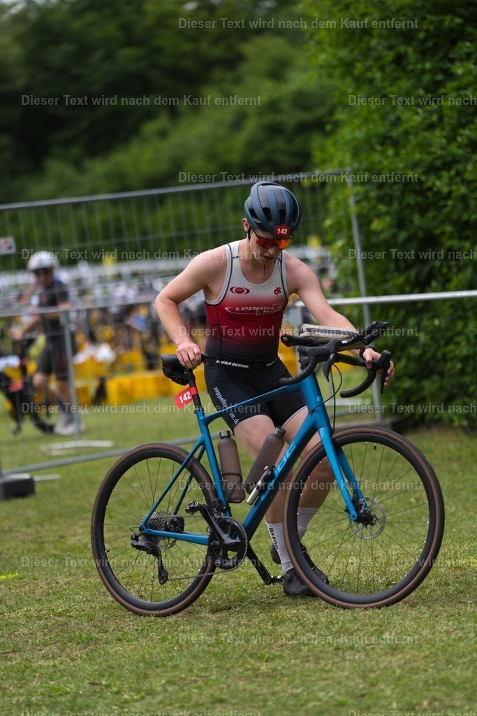 triathlon_wuerzburg_r_2026_06_14-481 | Shop für Fotos von Sportevents z.B. Obstacle Course Racing, OCR, Triathlon, Trail Run und MTB - Realisiert mit Pictrs.com