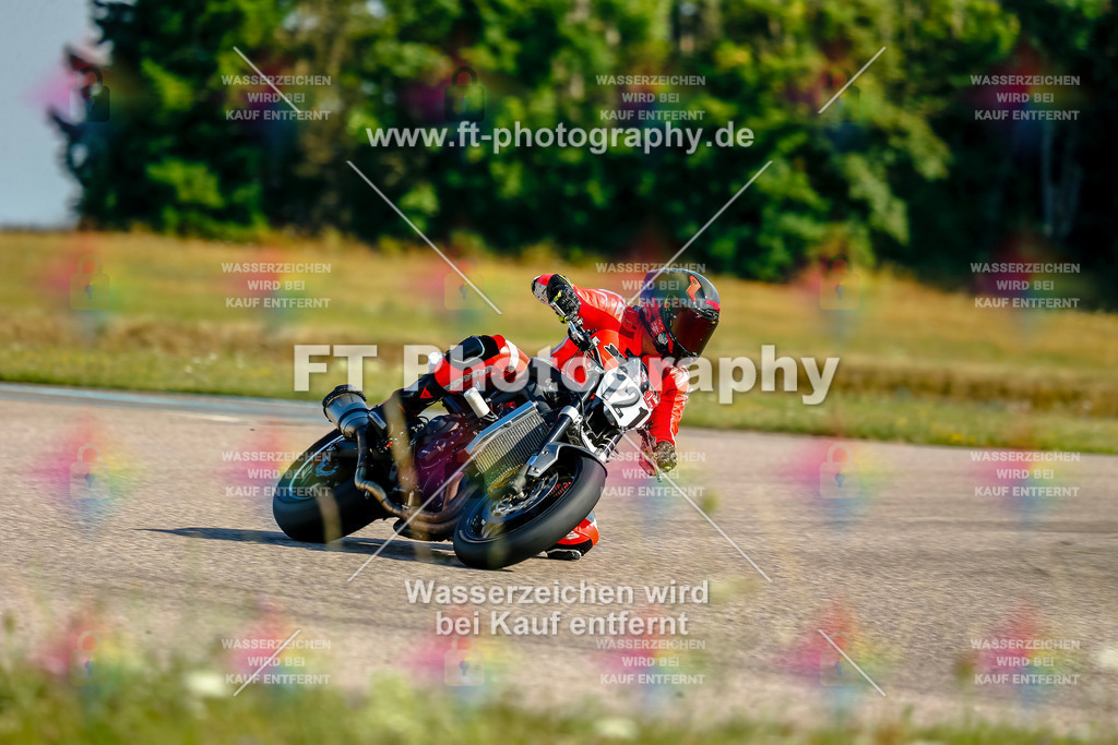 Chambley Juli-0309 | Hier findet Ihr Bilder von Touristenfahrten auf der Nürburgring Nordschleife oder von anderen Veranstaltungen die ich besucht habe. Viel Spass beim Durch Schauen 