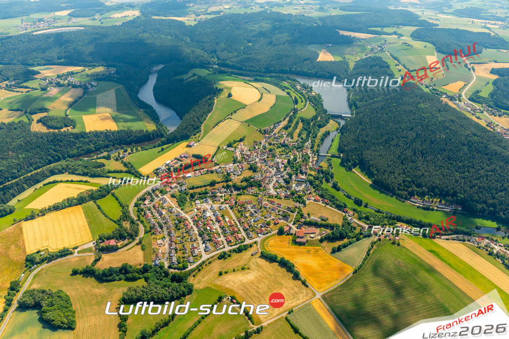 Das Luftbild zeigt :  Trausnitz - Die Luftaufnahme wurde 2023 vom UL-Flugzeug aus erstellt ( keine Drohne ) - Hochauflösende Luftaufnahme - Für grossformatige Ausdrucke geeignet. Die Geschenkidee !Mit Lizenz und Bildrechte bestellbar