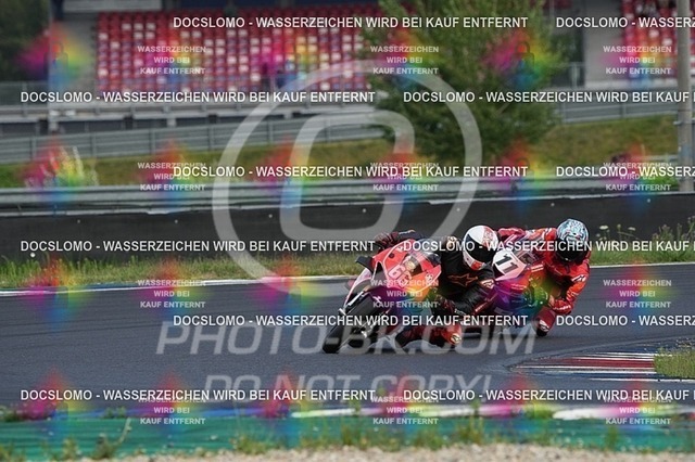 2025_07_18_PBK_12575 | Sportfotografie; SlowMotion; Video; Rennstrecke; Hafeneger; Speer; Racing; RSE; BMW; CBO; Trackday; Motorsportarena; Hockenheimring; Brno; Most; Barcelona; Valencia