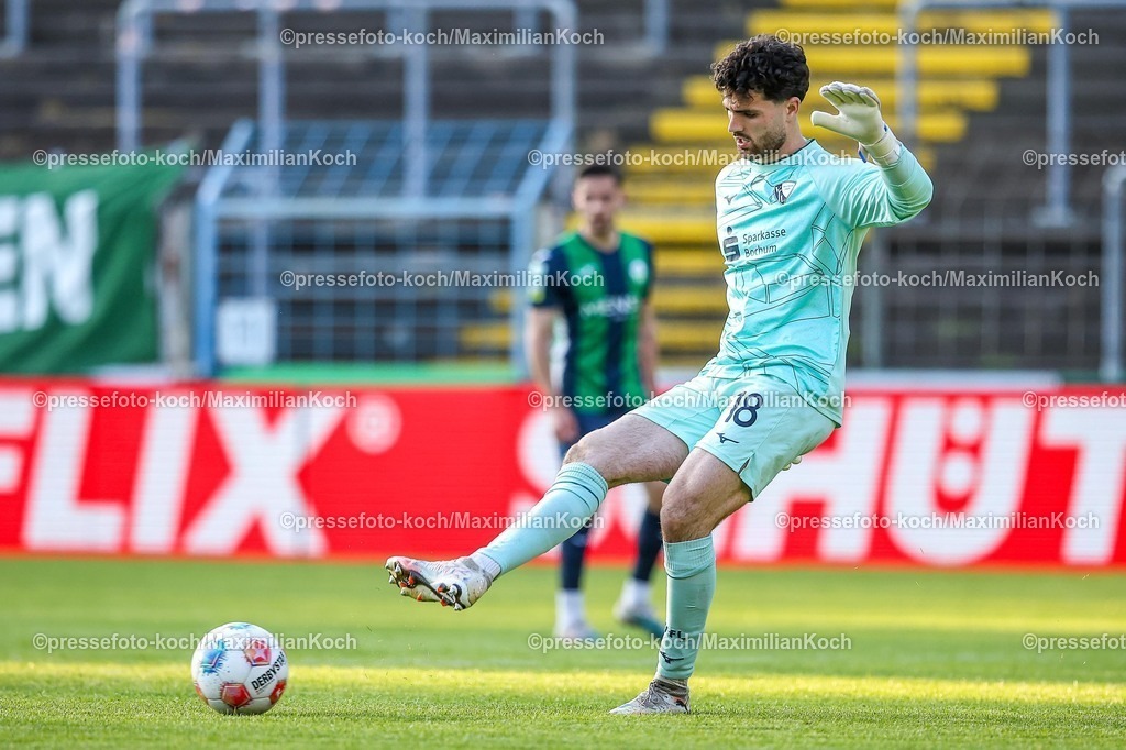 xKWIx08052601016 | 2026.05.08, xkwix, Fußball, Regionalliga West, FC Gütersloh -  VfL Bochum II, Heidewaldstadion (Ohlendorf Stadion im Heidewald), 33.Spieltag, Saison 2025 / 2026: Benjamin Bußmann (VfL Bochum II #18) DFB regulations prohibit any use of photographs as image sequences and or quasi-video. Photo: xKamilxWilkowskixPressefotoKochx