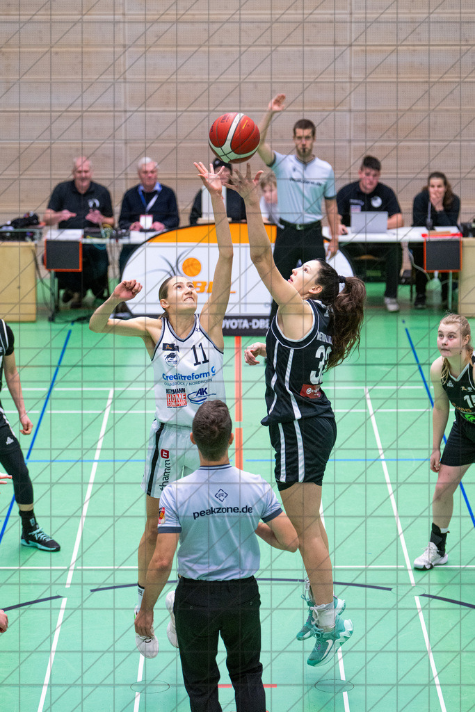 2. DBBL Nord 24/25 | 22.12.2024 | BBC OS vs. Metropol Ladies Herne/Recklinghausen | 2. DBBL Nord 24/25 | 22.12.2024 | BBC OS vs. Metropol Ladies Herne/Recklinghausen - - - - - CREDIT, www.bullenfotos.de, Martin König, Hörner Weg 40, D-49078 Osnabrück, +4917663732967, Nutzung und Weitergabe nur zu den vereinbarten Zwecken. Presseanfragen an Urheber. Alle Rechte beim Urheber. - - - - - - Realisiert mit Pictrs.com