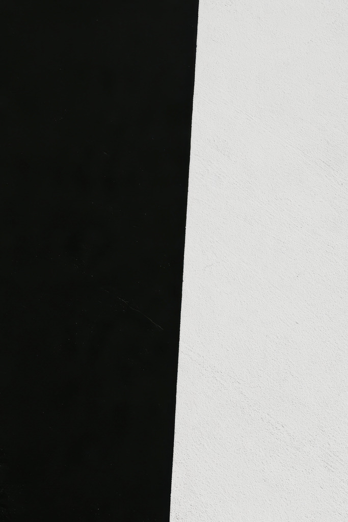RFH00095 | Moderne Schwarz‑Weiß‑Wandbilder für stilvolle Räume. Klare Linien, hochwertige Materialien und zeitlose Motive für dein Zuhause.