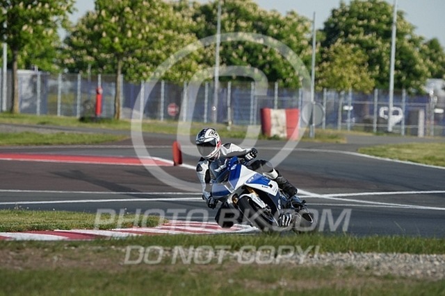 2025_05_12_PBK_16002 | Sportfotografie; SlowMotion; Video; Rennstrecke; Hafeneger; Speer; Racing; RSE; BMW; CBO; Trackday; Motorsportarena; Hockenheimring; Brno; Most; Barcelona; Valencia
