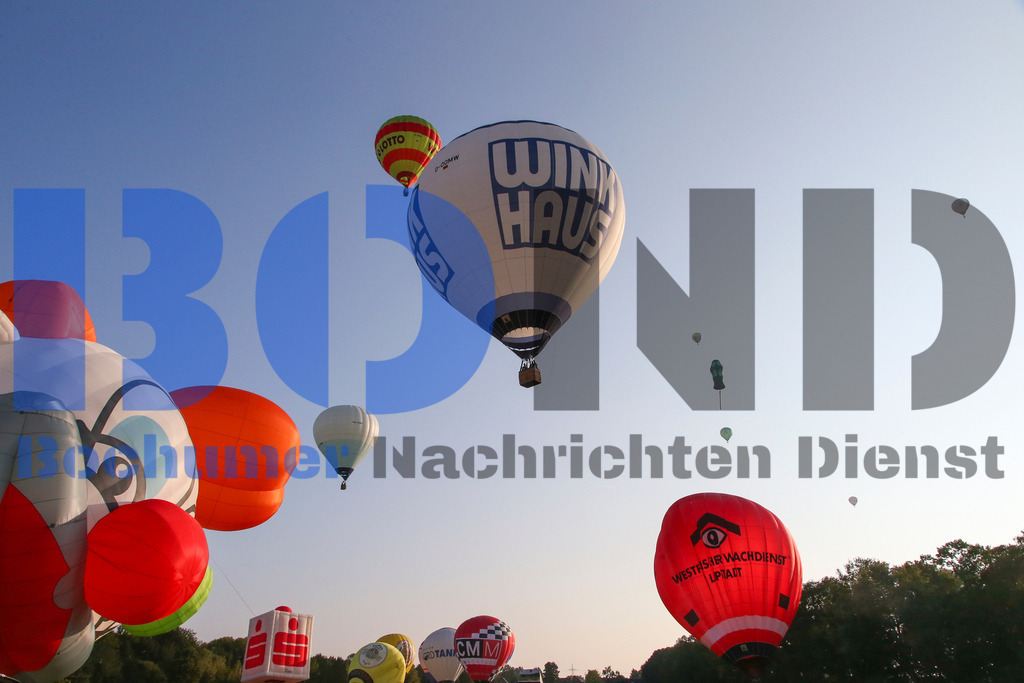  04.09.2021 - 
 | Sebastian Sendlak / Bochumer Nachrichtendienst (BOND) - Montgolfiade 2021 - Realisiert mit Pictrs.com