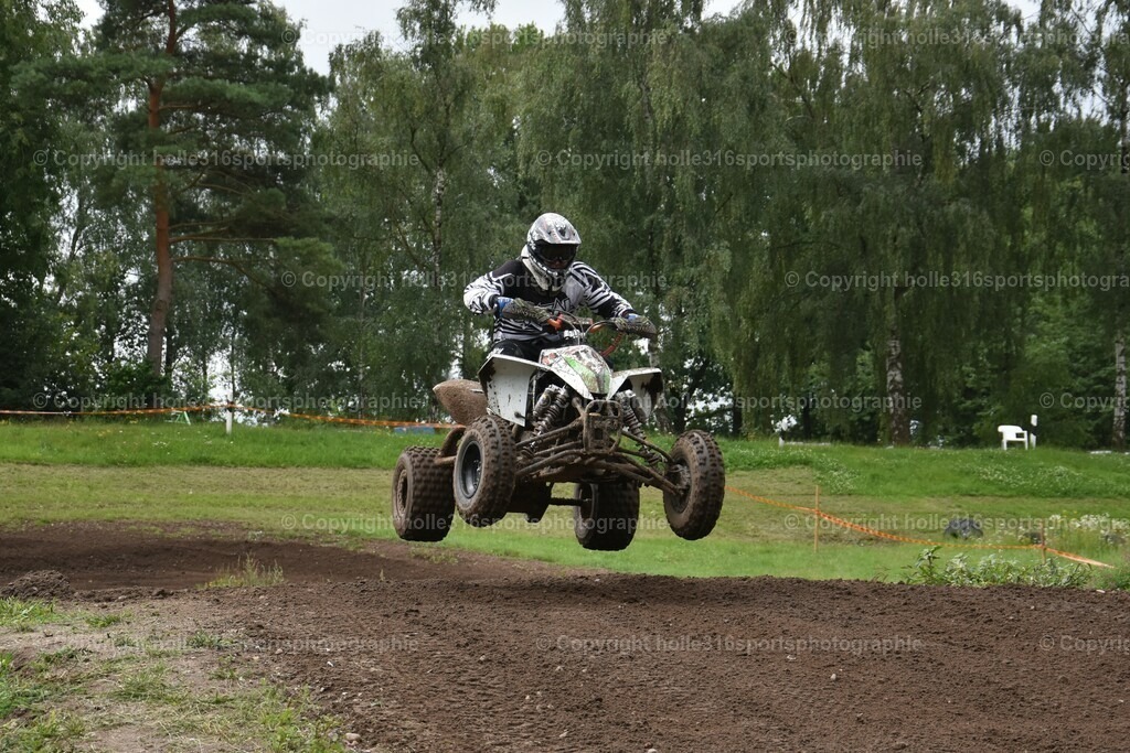 DSC_0808 (2) | Sportfotografie , Motorsport, Motoross, Reitsport, Mointainbike, Enduro,
Landschaft , Outdoor, Eventfotografie, Landschaft, Bilder online bestellen - Realisiert mit Pictrs.com