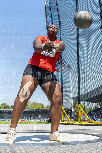 Deutsche Leichtathletik-Meisterschaften; Bochum-Wattenscheid, 25.07.2026 | Esther Imariagbee (LG Nord Berlin), Hammerwurf; Deutsche Leichtathletik-Meisterschaften am 25.07.2026 im Lorheide-Stadion, Bochum-Wattenscheid (Nordrhein-Westfalen).