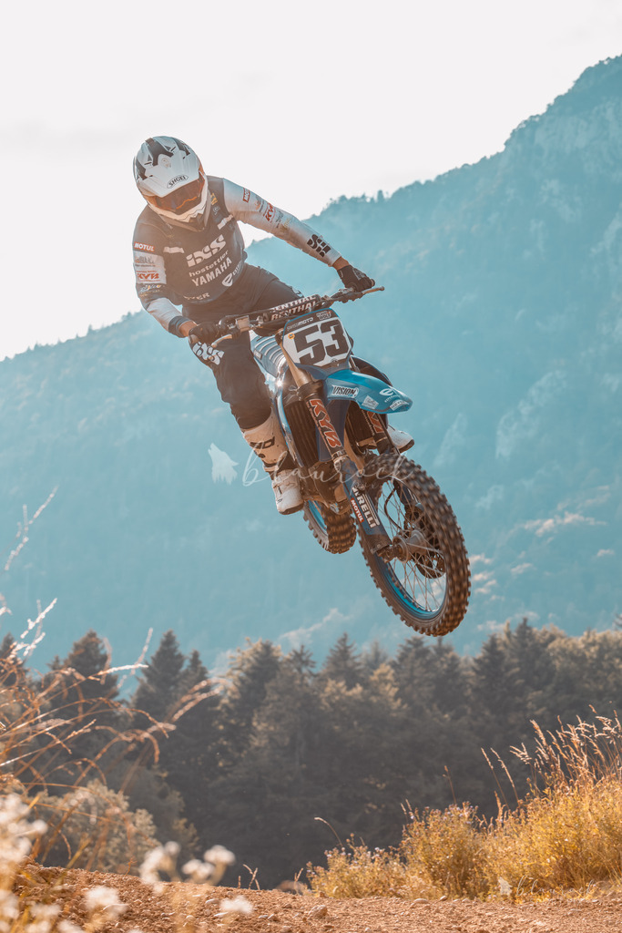 701A9600 | Sportbilder, Sportfotograf, Hochzeits- und Eventfotografin, Flugshows, Portraits und Tiershooting, Aviation, Downhill, Nationalleague, Swissleague, International