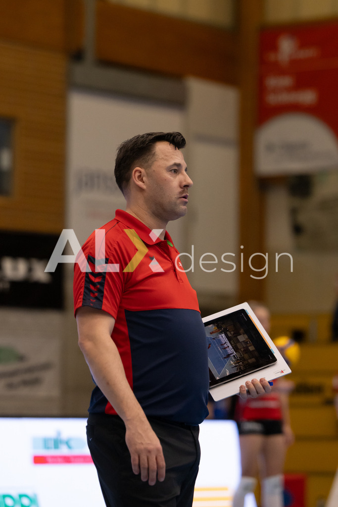 Volleyball I Frauen I Saison 2025-2026 I Volleyball NLA | Women I 1/4 Finals I VC Kanti Schaffhausen - BIWI Volleyball Franches-Montagnes I 21.02.2026 | Hochwertige Sportfotos kaufen & lizenzieren für Medien, Vereine, Agenturen & Sportler:innen. Entdecke professionelle Sportfotografie im Bildshop von Alexander Franzen. - Realisiert mit Pictrs.com