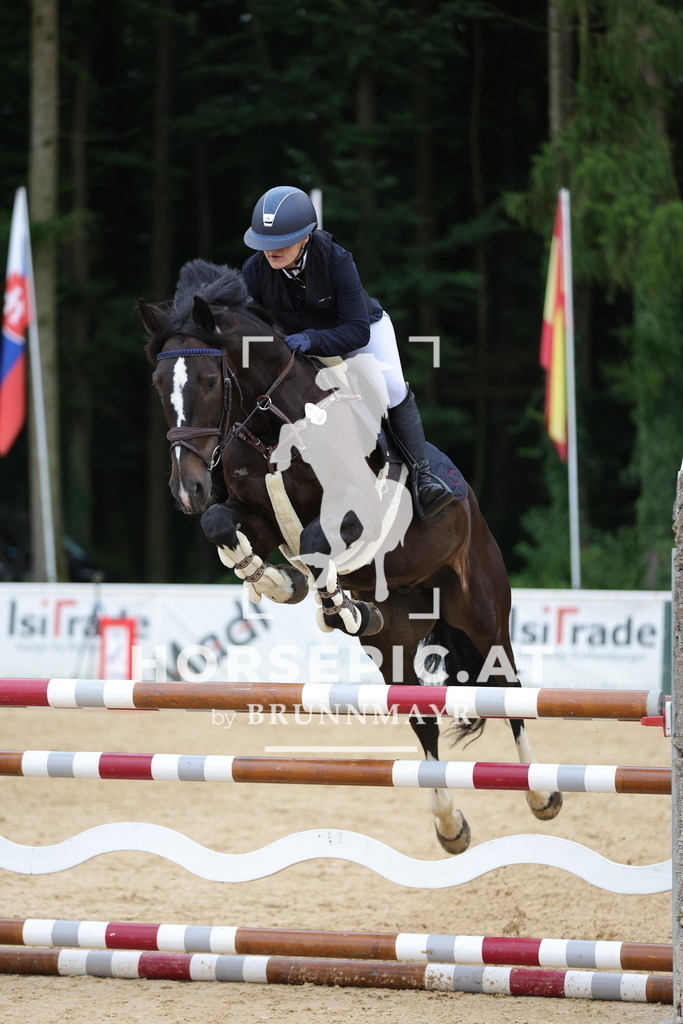 0P6A2321 | Willkommen bei Brunnmayr - Design & Fotografie – Ihrem Spezialisten für Reitturniere und Pferdeveranstaltungen in Oberösterreich, Salzburg und Bayern! Seit über 17 Jahren sind wir leidenschaftlich dabei.