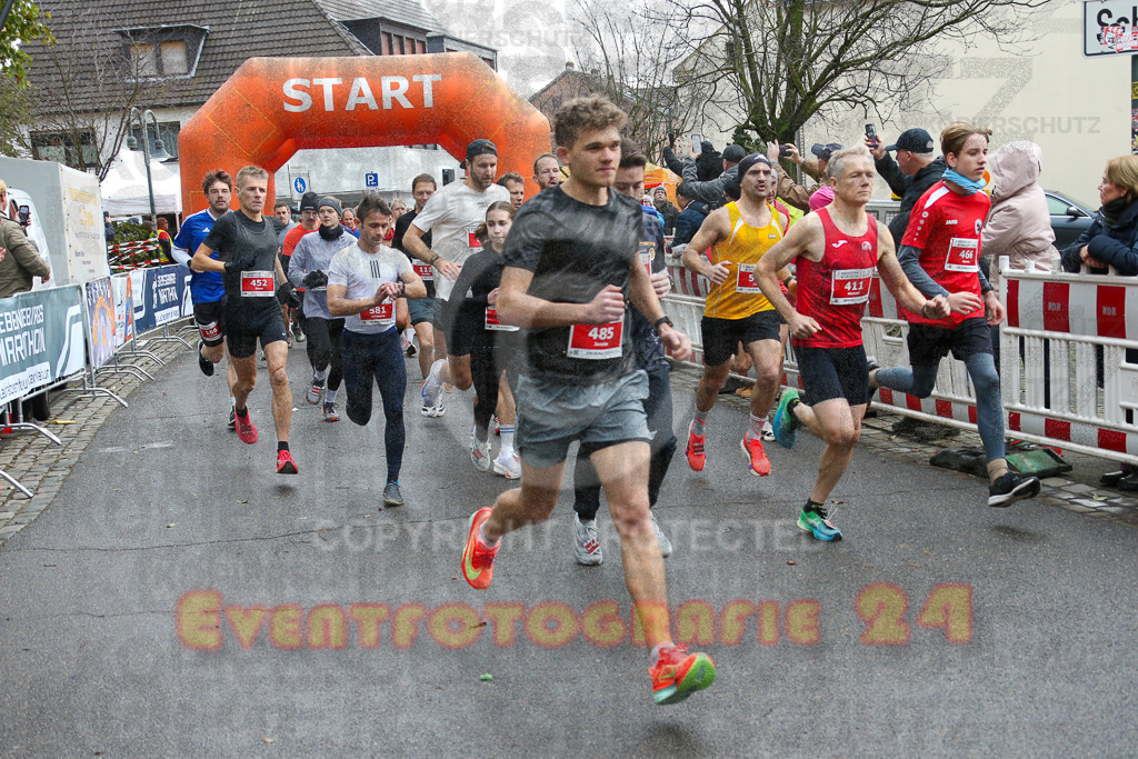 251130_1133_EX1_7976 | Sportfotografie im Rhein-Sieg Kreis, Köln, Bonn, NRW, Rheinland Pfalz, Hessen, etc. Unser Tätigkeitsfeld umfasst den Laufsport vom Volkslauf über den Marathon, Duathlon, Triathon bis zum Ultralauf wie Kölnpfad Ultra oder Schindertrail.