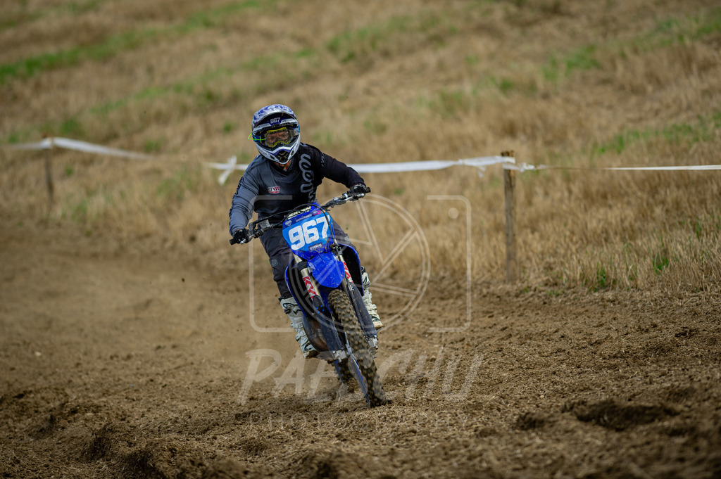 Lady (79) | Paeschuphoto Shop - Wer nicht sucht der auch nicht findet.Ob Motocrossbilder oder von einem besuchtem Spiel, Hauptsache Action. - Realisiert mit Pictrs.com