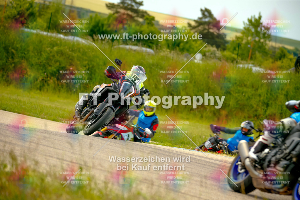 _MOT1492 | Hier findet Ihr Bilder von Touristenfahrten auf der Nürburgring Nordschleife oder von anderen Veranstaltungen die ich besucht habe. Viel Spass beim Durch Schauen 