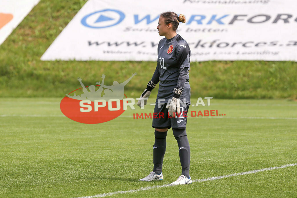 Norwegen U19  Bulgarien U19 | Milena Karakoleva (BUL #12) ; Norwegen U19  Bulgarien U19 am 13.05.2022 in Wels
(Huber Arena), AUSTRIA, (Photo by Ernst Krawagner sport-fan.at) - Realisiert mit Pictrs.com