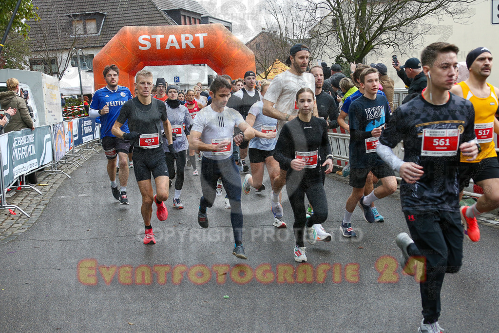251130_1133_EX1_7977 | Sportfotografie im Rhein-Sieg Kreis, Köln, Bonn, NRW, Rheinland Pfalz, Hessen, etc. Unser Tätigkeitsfeld umfasst den Laufsport vom Volkslauf über den Marathon, Duathlon, Triathon bis zum Ultralauf wie Kölnpfad Ultra oder Schindertrail.