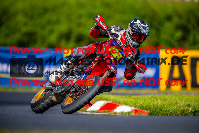 MaZZes_FotoMatrix_240511_6007705_6262 | S2