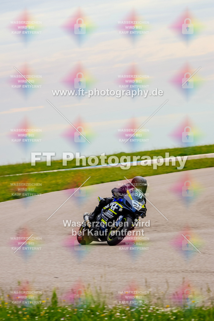 MotoTeam-1832 | Hier findet Ihr Bilder von Touristenfahrten auf der Nürburgring Nordschleife oder von anderen Veranstaltungen die ich besucht habe. Viel Spass beim Durch Schauen 