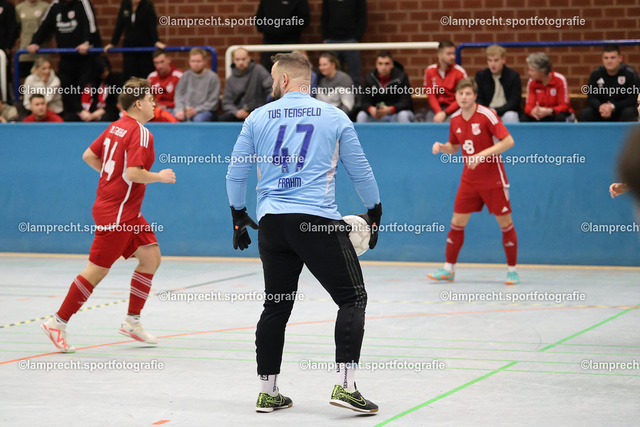 Fußball I Herren I Saison 2025-2026 I Solarstrom-Cup I Vorrunde I 03.01.2026.018 | TuS Tensfeldt - SG LTW A-JugendTuS Tensfeldt - SG LTW A-JugendTuS Tensfeldt - SG LTW A-Jugend - Realisiert mit Pictrs.com